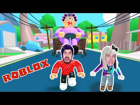 Roblox: IRREN OMA ENTKOMMEN - Großmutter von Nina & Kaan ist umgezogen! New Grandma's House Obby