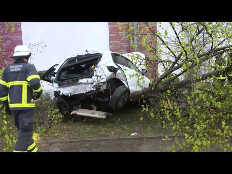 [Hamburg Osdorf] PKW flüchtet vor Polizei und baut tödlichen Unfall