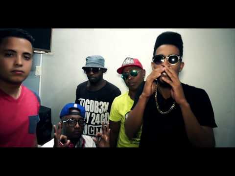 Los 3 Gatos feat CafeConFlow