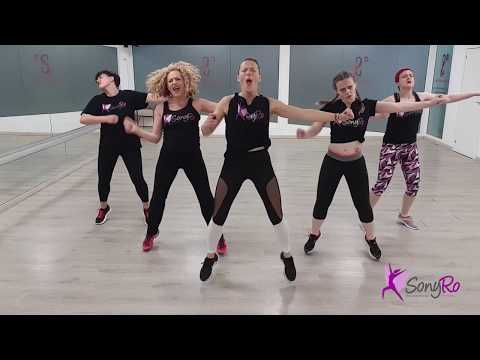 AZUKITA, Steve Aoki, Daddy Yankee, Play N Skillz & Elvis Crespo