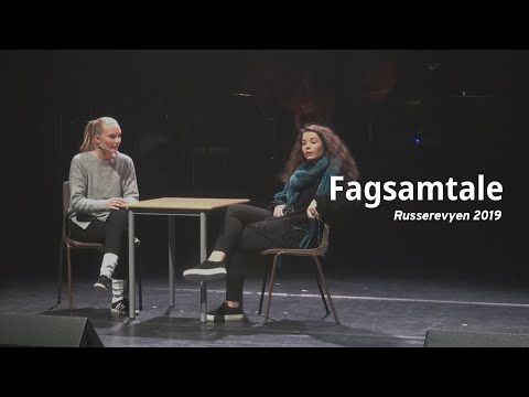 Russerevyen 2019 - "Fagsamtale"