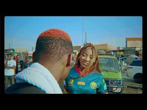 Gifto le Russe ft Croqueuse de diamant x Mink's _ Le car qui part ( Clip Officiel ) Remix Moto di go