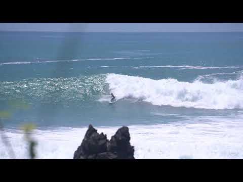 Costa Rica Matapalo beach with Aaron Garcia team Carton surfboards www