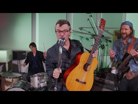 Video thumbnail for See the Moon