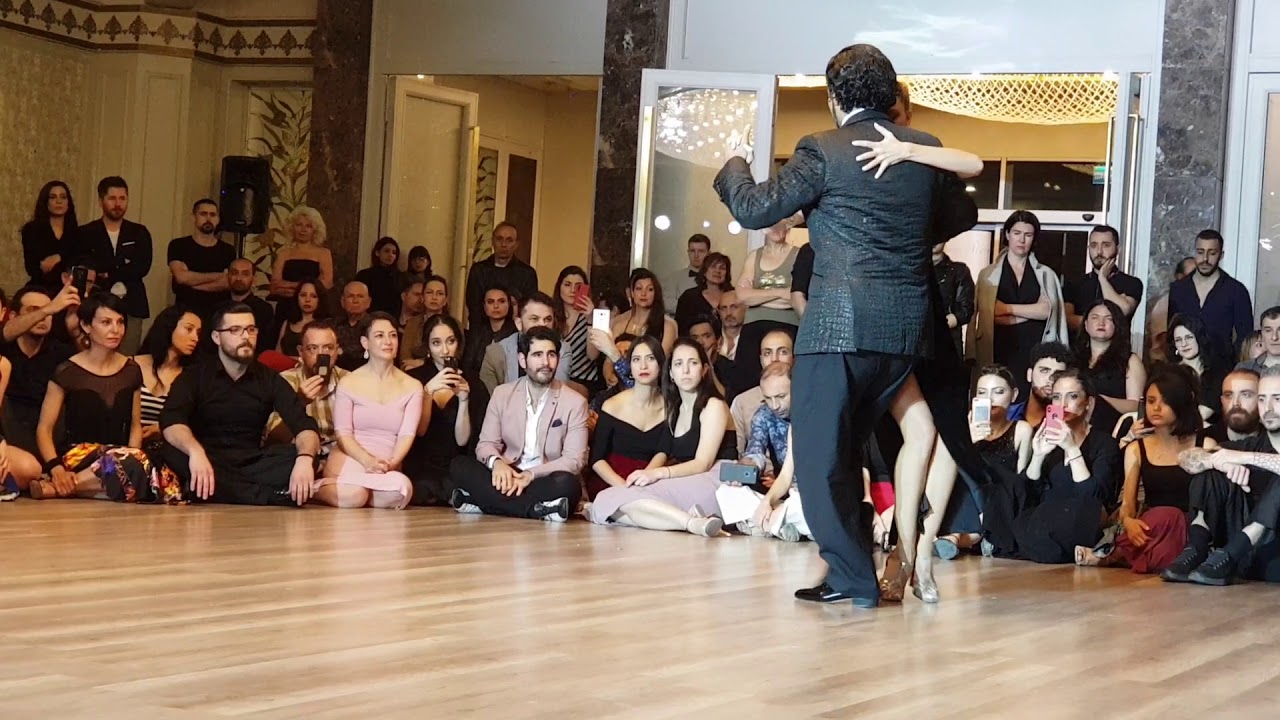 Video thumbnail for Sebastian Arce & Maria Cecilia Vicencio
Dedeman Milonga Istanbul
