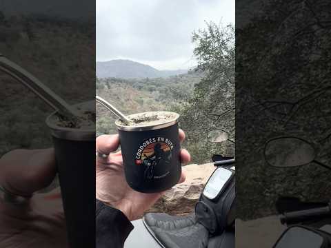 🔥 A VECES NO NECESITÁS IRTE LEJOS… SOLO NECESITÁS ESCAPAR UN RATO. 🏍️⛰️🧉