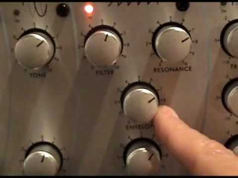 SWR Mini Mo Bass Pre Amp vs. Drum Machine