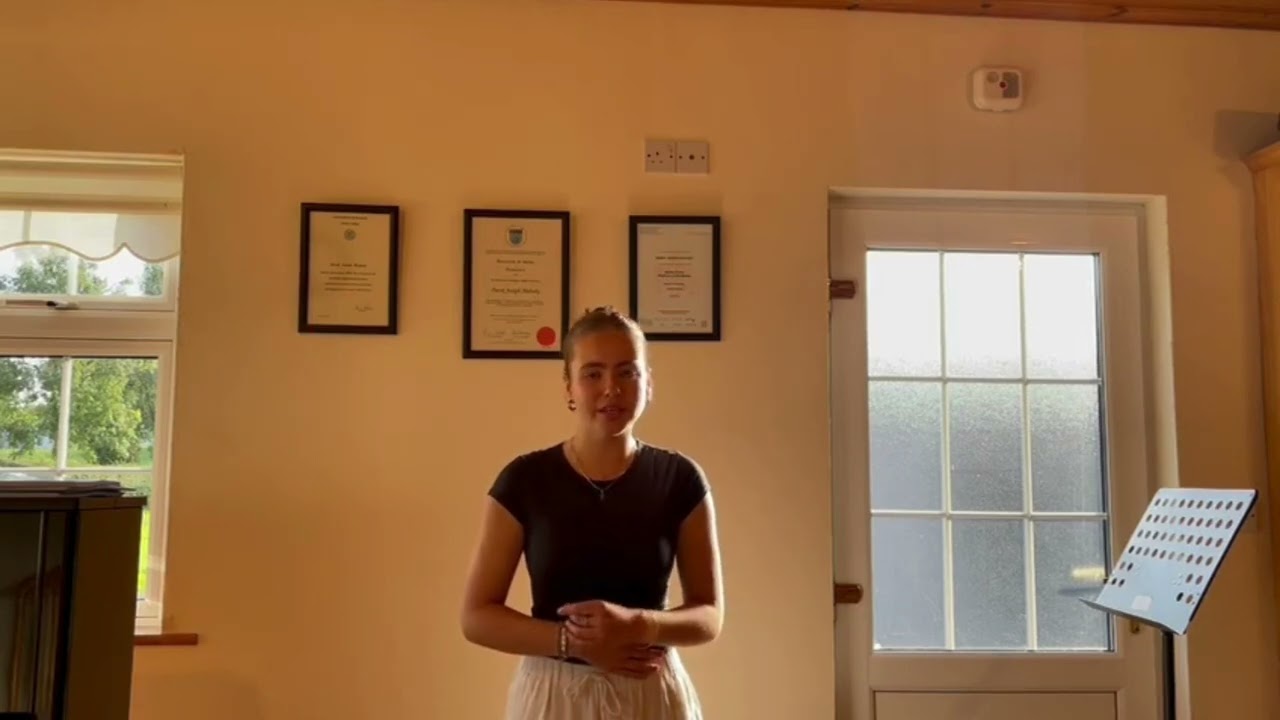 Spotlight Award Winner 2024 - Grace Collins