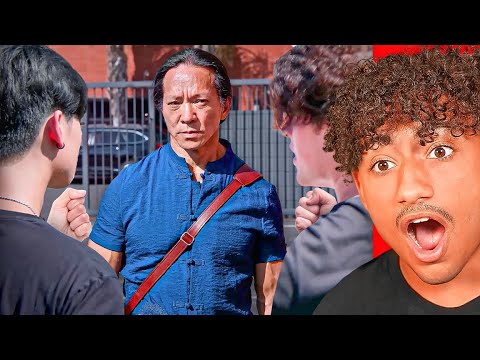 TEACHER FIGHTS STUDENTS IN SCHOOL!!