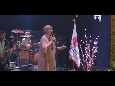 TITIEK SANDHORA - HIDUP DI BUI /Cipt. Bartje Van Houten