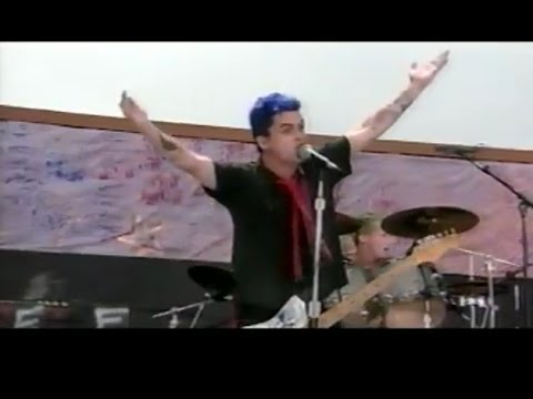 Green Day - Basket Case - 8/14/1994 - Woodstock 94 (Official)