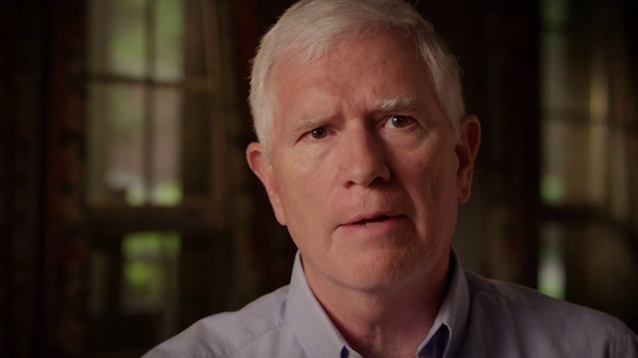 Mo Brooks - Build the Wall - YouTube