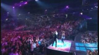 Wisin y Yandel ft Eve - Quisiera saber (live)