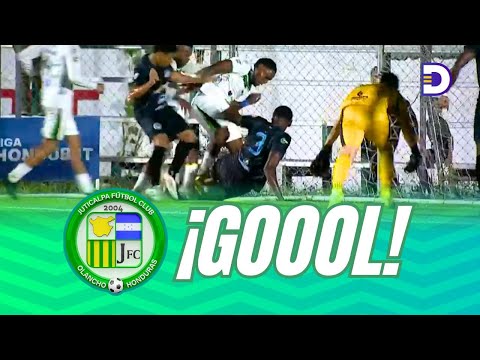 ¡Gol de Cristhian Altamirano! 82 minutos Juticalpa FC iguala 3-3 el marcador ante Victoria