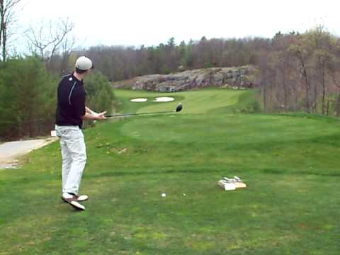 Smashing a drive with a cracked Taylor Made R580