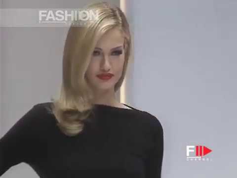 Gianfranco Ferrè Autumn Winter 1992 1993 Milan 3 of 8 Pret a Porter Woman by FashionChannel