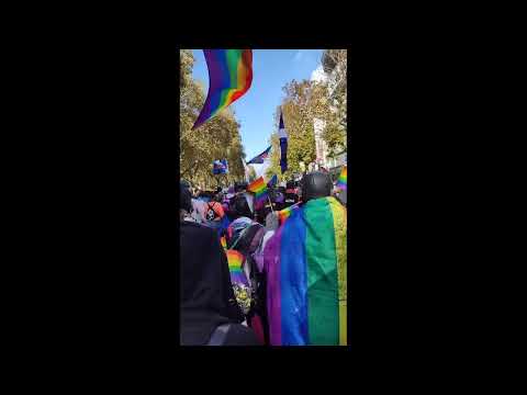 Live vom CSD Düsseldorf 2021