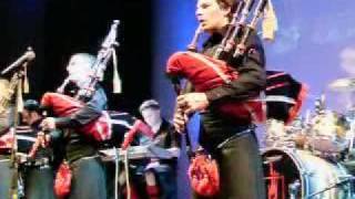 Red Hot Chilli Pipers - Highland Cathedral (Live)