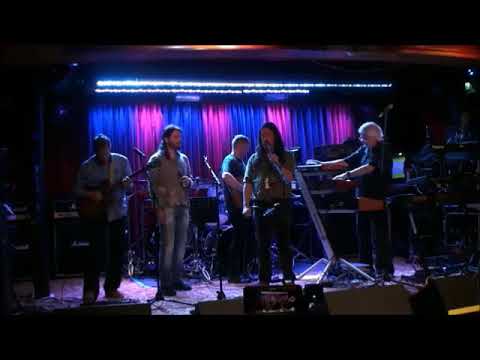 Yes Miscellany: 2017 - Cruise To The Edge - Late Night Live - The Remembering