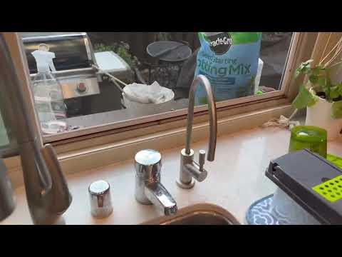 Одинарный кран для питьевой воды золото матовое KRAUS Purita FF-100BB-4 - фото 4 - id-p1498449293