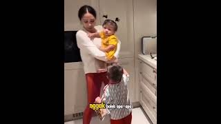 Download lagu Rayyanza and Lily fight over Mama Gigi #rayyanzalucudangemes #cipung #shorts mp3