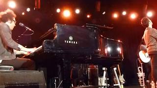 A Great Big World - Won&#39;t Stop Running