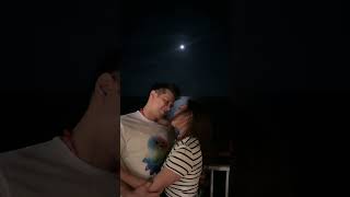 Download lagu kemesraan afdhal yusman dan istrinya mp3