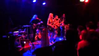 Smoke Fairies live at Trades Club