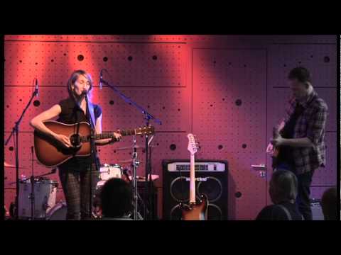 Eliška Walsh - Eliška & Steve Walsh - Polaroids (Shawn Colvin cover)