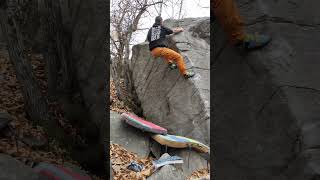 Video thumbnail de Life's Good, 6a. Chironico