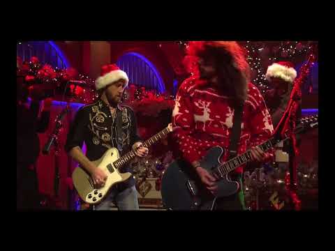Foo Fighters Charlie Brown Christmas