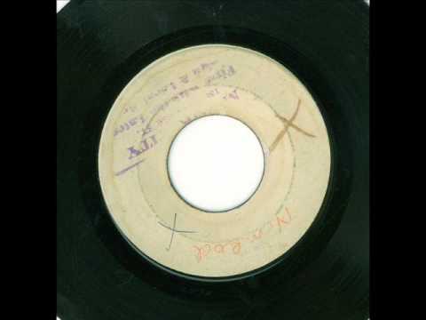roland alphonso - drums of fueman tru (studio one blank 1966)