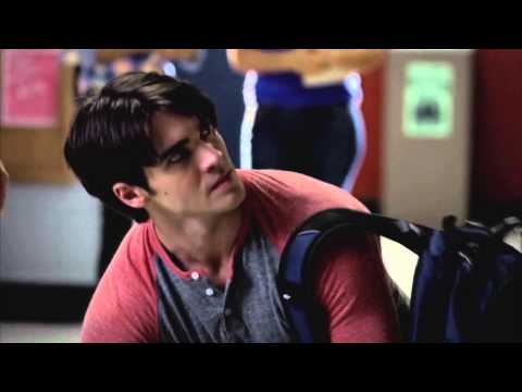 The Vampire Diaries 5x01 - Jeremy Fight HD