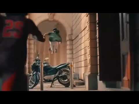 Takam todo Parkour in glucovita Advertisement