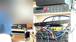 Video thumbnail for Yamaha TX81z - just a quick function test / demo by Rob World