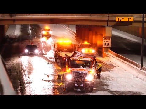 12-25-2020 Detroit, MI - Multiple Devastating Accidents From Christmas Snowstorm - Freeway Closed