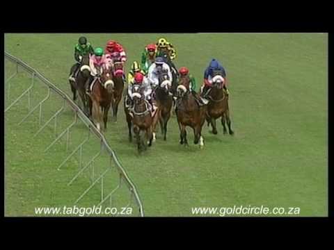 20160731 Greyville Race 4 won by HACK GREEN