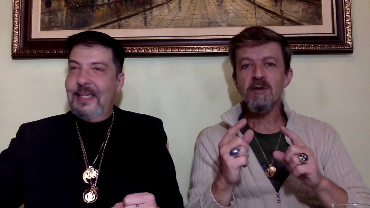 O MUNDO   O Triunfo Absoluto