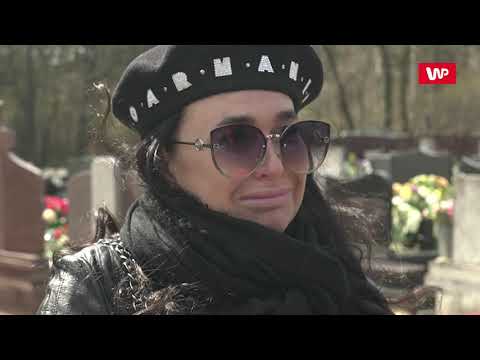 Byliśmy na grobie Krawczyka. Ewa Krawczyk: nie radzę sobie