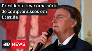 Em missa, Bolsonaro diz rezar para proteger Brasil do comunismo