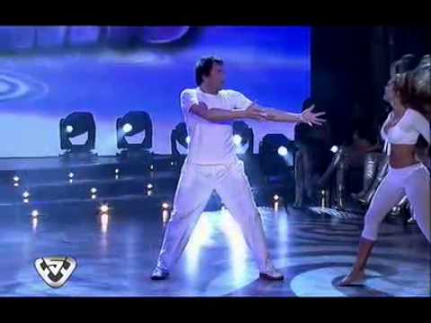 Showmatch 2011 - Vanina Escudero y Álvaro Navia bailaron juntos