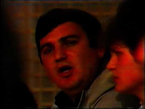 Struski Biseri - Devojcence devojcence (1983)