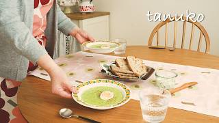 森のクマニラで作るスープと猫たちとの癒し時間 🌿 北欧の旬を味わう暮らし / Cozy forest wild garlic soup and relaxing time with cats.
