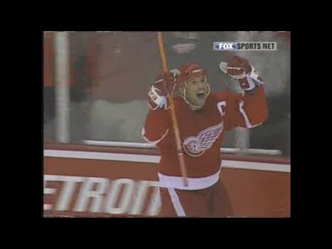 03/04 RS: LA @ Det Highlights - 10/9/03 (Season Opener)