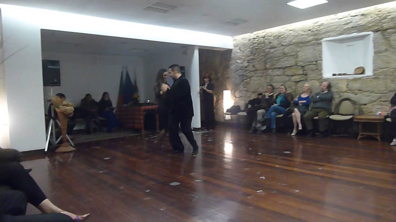 NELSON PINTO E ISABEL COSTA NA MILONGA PUERTO NUEVO - 2/4