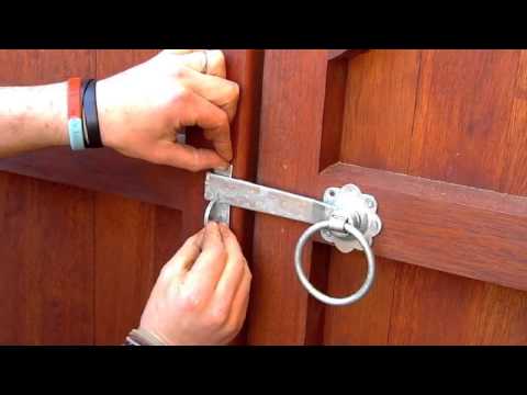 How to fit a ring gate latch to a wooden gate