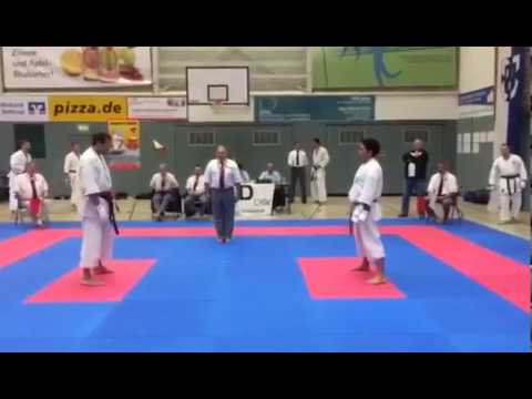 Ünal Ay mit Peter Scarafilo - Nasenbeinbruch - Finalkampf - JKA Karate CUP 2015 -