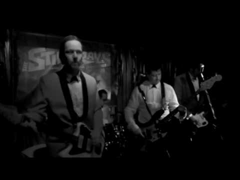 Miserlou - THE STINGRAYS ...sixties surfbeat - Live at CCCP-Club Berlin