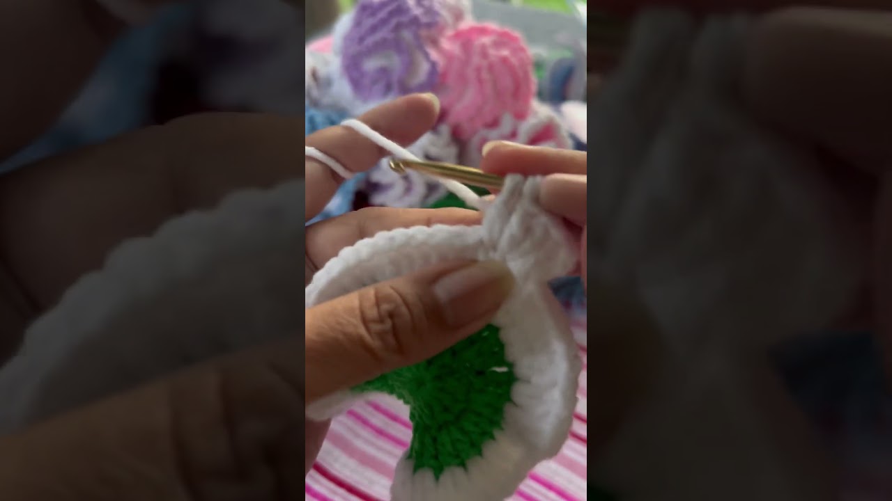 Crocheting #making #shorts #crochet #shortsfeed #handmade #youtubeshorts #short #trending #ytshorts
