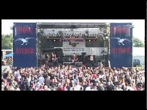 Force Attack 2004 ][ The Briefs - Rotten Love